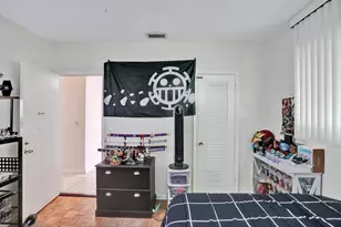 5200 SW 8th St, Plantation, FL 33317 - Photo 27