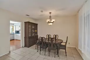 5200 SW 8th St, Plantation, FL 33317 - Photo 31
