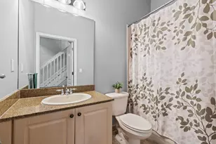 4422 Morgan Ln, Davie, FL 33328 - Photo 13