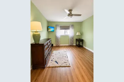 18 Colonial Club Drive #200, Boynton Beach, FL 33435 - Photo 9