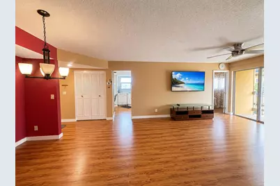 18 Colonial Club Drive #200, Boynton Beach, FL 33435 - Photo 9