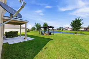 3044 Woodswalk Dr, Fort Pierce, FL 34945 - Photo 25