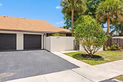 305 SW 28th Avenue, Delray Beach, FL 33445 - Photo 25