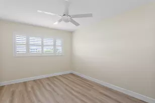 111 Shore Ct, North Palm Beach, FL 33408 - Photo 25