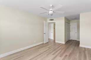 111 Shore Ct, North Palm Beach, FL 33408 - Photo 21