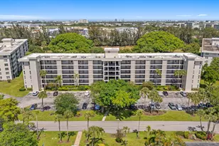 2650 S Course Dr, Pompano Beach, FL 33069 - Photo 31