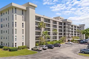 2650 S Course Dr, Pompano Beach, FL 33069 - Photo 33