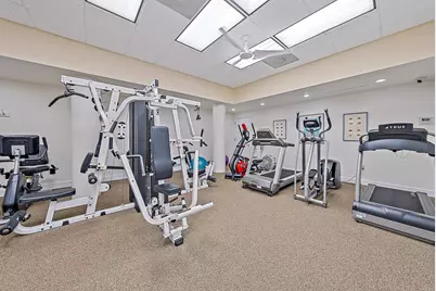 811 Oak Harbour Drive, Juno Beach, FL 33408 - Photo 25