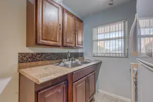 111 N L St, Lake Worth Beach, FL 33460 - Photo 5