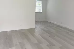 1913 NE 4th St, Deerfield Beach, FL 33441 - Photo 5