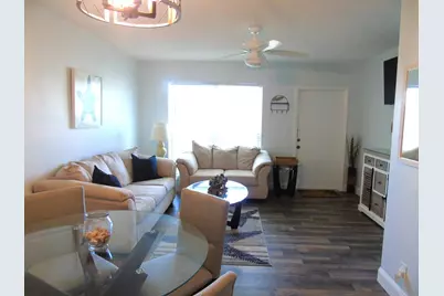 309 Circle Drive S #204, Boynton Beach, FL 33435 - Photo 9