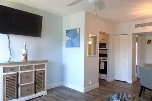 309 Circle Dr S, Boynton Beach, FL 33435 - Photo 5