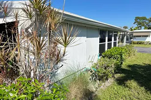 425 Bougainvilla Dr, Deerfield Beach, FL 33442 - Photo 3