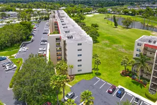 3951 Via Poinciana, Lake Worth, FL 33467 - Photo 31