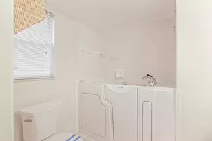 3951 Via Poinciana, Lake Worth, FL 33467 - Photo 21