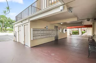 3951 Via Poinciana, Lake Worth, FL 33467 - Photo 27