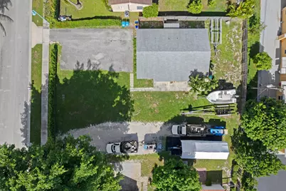 615 NE 7th Avenue, Boynton Beach, FL 33435 - Photo 15