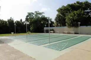 309 Circle Dr S, Boynton Beach, FL 33435 - Photo 33