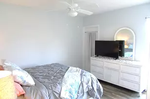 309 Circle Dr S, Boynton Beach, FL 33435 - Photo 17