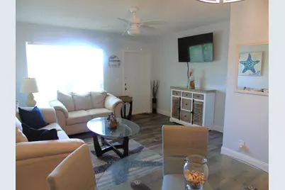 309 Circle Drive S #204, Boynton Beach, FL 33435 - Photo 9
