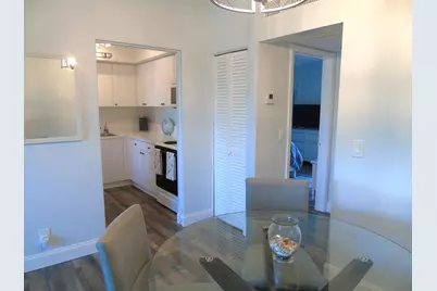 309 Circle Drive S #204, Boynton Beach, FL 33435 - Photo 7