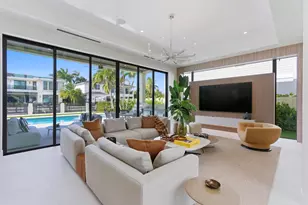 511 Silver Ln, Boca Raton, FL 33432 - Photo 3