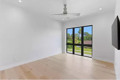 511 Silver Lane, Boca Raton, FL 33432 - Photo 25