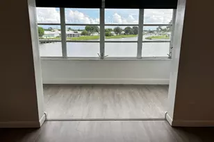 1112 Lake Terrace, Boynton Beach, FL 33426 - Photo 9