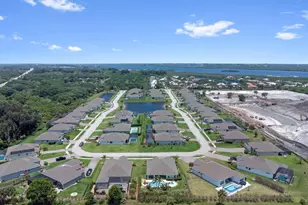 7203 33rd Square, Vero Beach, FL 32967 - Photo 35