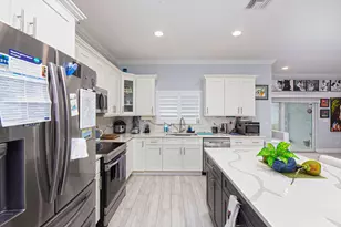 618 NW Billiar Ave, Port Saint Lucie, FL 34983 - Photo 15
