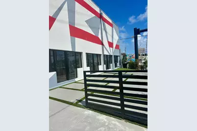 9 N Dixie Highway, Hallandale Beach, FL 33009 - Photo 3