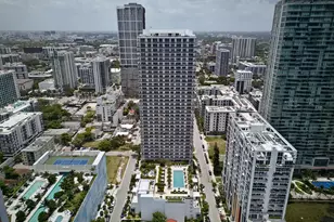 600 NE 27th St, Miami, FL 33137 - Photo 3