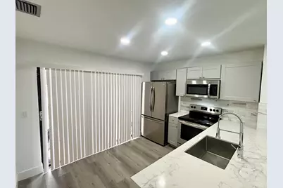441 NE 38th Street, Boca Raton, FL 33431 - Photo 5