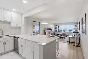 1516 S Lakeside Dr, Lake Worth Beach, FL 33460 - Photo 1