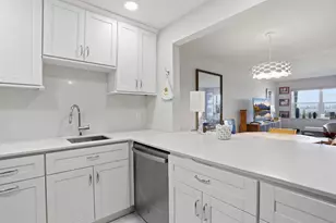 1516 S Lakeside Dr, Lake Worth Beach, FL 33460 - Photo 15