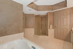 411 N New River Dr Dr E, Fort Lauderdale, FL 33301 - Photo 41
