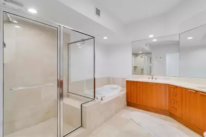 2640 Lake Shore Drive #307, Riviera Beach, FL 33404 - Photo 37