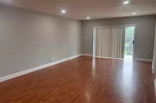6100 S Falls Cir Dr, Lauderhill, FL 33319 - Photo 9