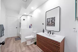 12499 Classic Dr, Coral Springs, FL 33071 - Photo 17