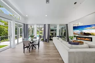 12499 Classic Dr, Coral Springs, FL 33071 - Photo 23