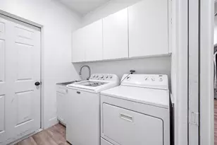12499 Classic Dr, Coral Springs, FL 33071 - Photo 15
