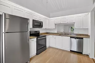 801 SW 138th Ave, Pembroke Pines, FL 33027 - Photo 1