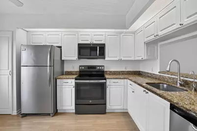 801 SW 138th Avenue #308e, Pembroke Pines, FL 33027 - Photo 11