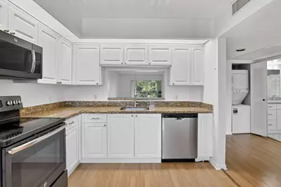 801 SW 138th Avenue #308e, Pembroke Pines, FL 33027 - Photo 13