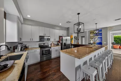 791 SW 191st Avenue, Pembroke Pines, FL 33029 - Photo 17