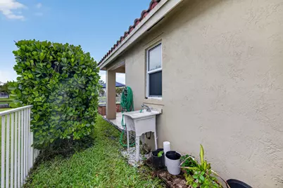 791 SW 191st Avenue, Pembroke Pines, FL 33029 - Photo 59