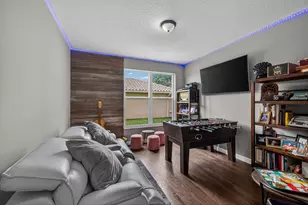 791 SW 191st Ave, Pembroke Pines, FL 33029 - Photo 23