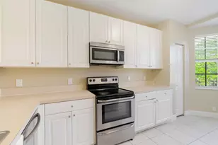 1718 NE 6th St, Boynton Beach, FL 33435 - Photo 5