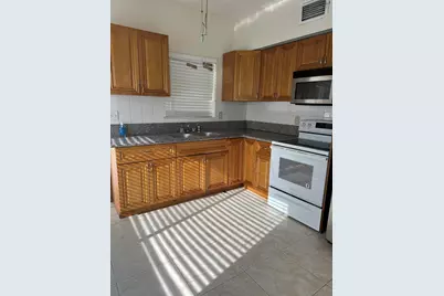 2202 NE 3rd Street, Boynton Beach, FL 33435 - Photo 5