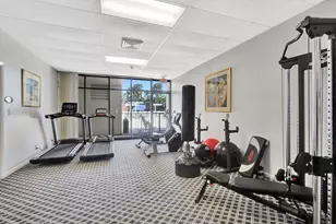 2000 Presidential Way, West Palm Beach, FL 33401 - Photo 19